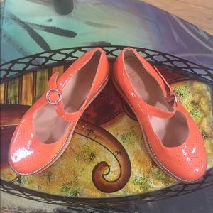 Size 3 girl’s orange patent Leather Maryjane